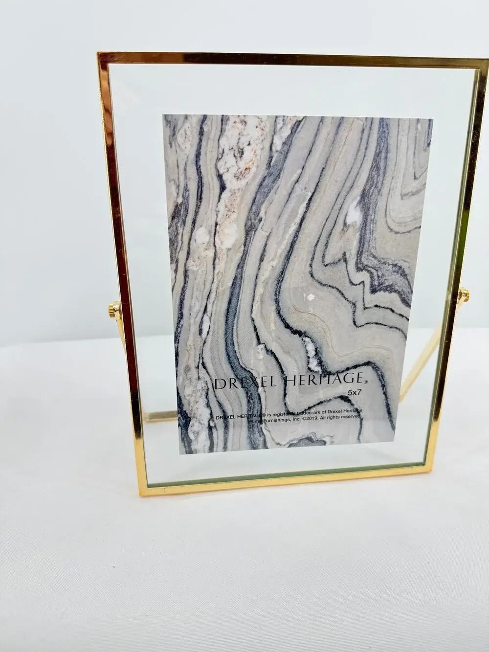 Gold Floating Glass Picture Frame Tabletop Easel Double Glass Metal Frame 5x7